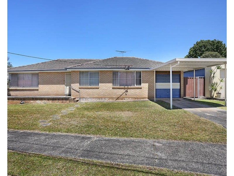 2 Casanda Avenue, Smithfield NSW 2164