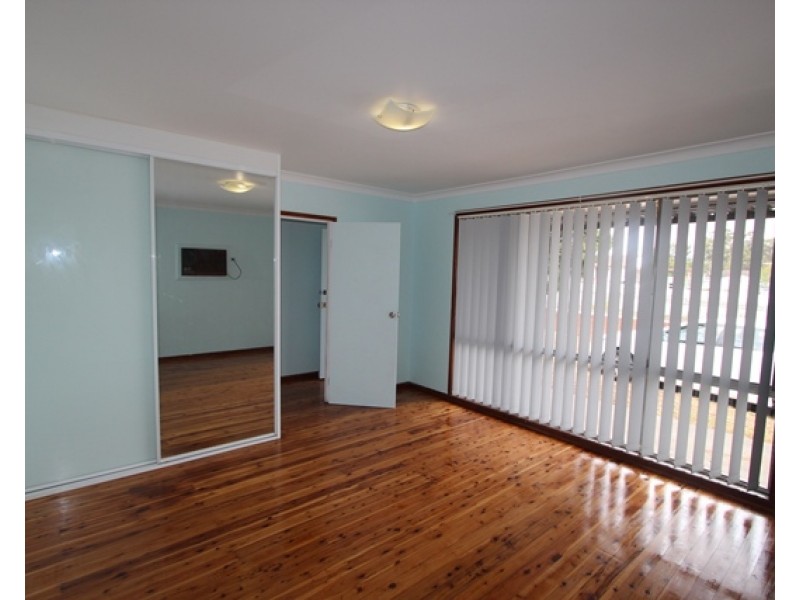 52 Palmerston Road, Fairfield West NSW 2165