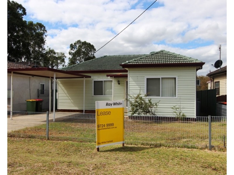 310 The Boulevarde, Smithfield NSW 2164