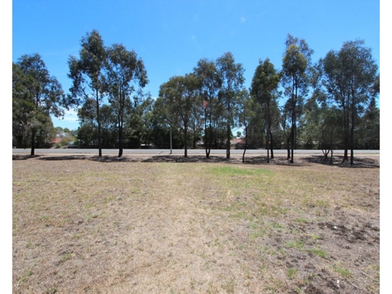 33 Brunswick Crescent, St Johns Park NSW 2176