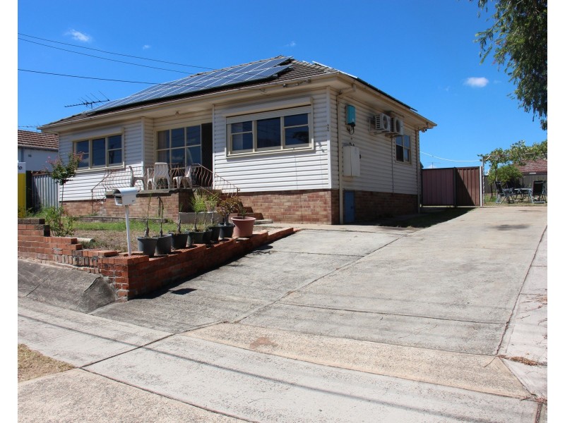 888 The Horsley Drive, Smithfield NSW 2164
