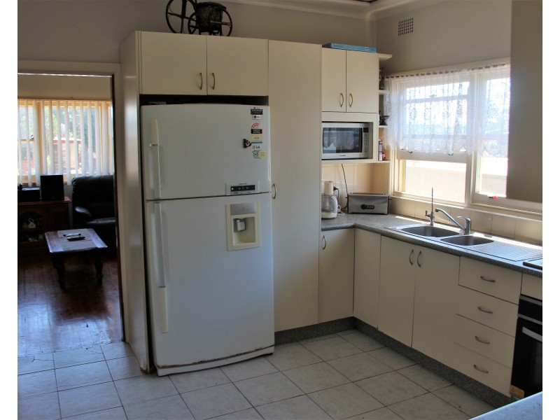 888 The Horsley Drive, Smithfield NSW 2164