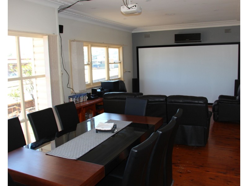 888 The Horsley Drive, Smithfield NSW 2164