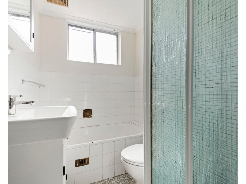 15/136 Lansdowne Road, Canley Vale NSW 2166