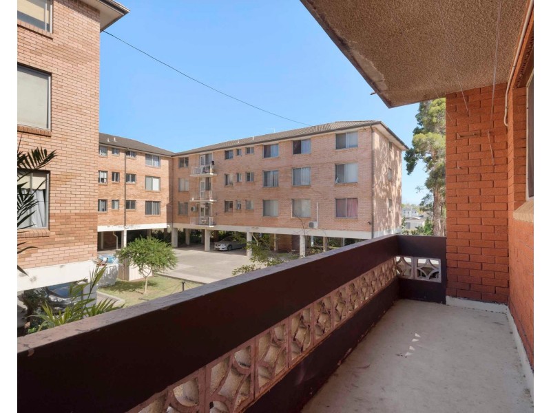 15/136 Lansdowne Road, Canley Vale NSW 2166