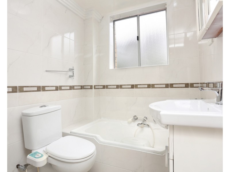 3/7 York Street, Fairfield NSW 2165