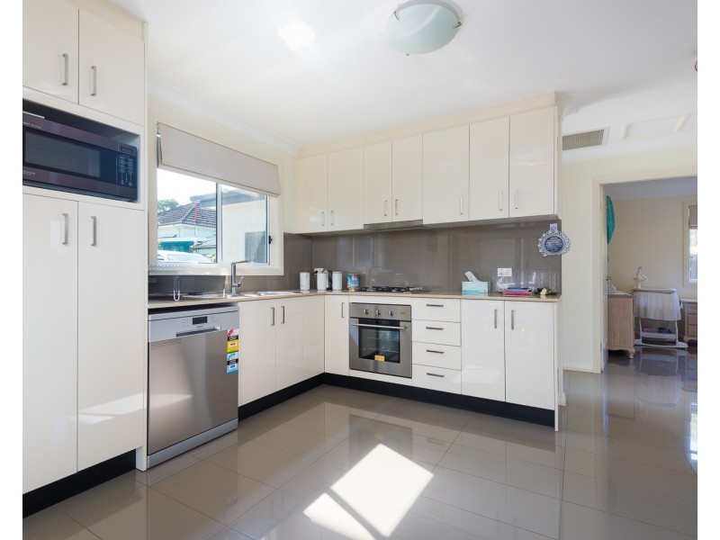 41 Kawana Street, Bass Hill NSW 2197