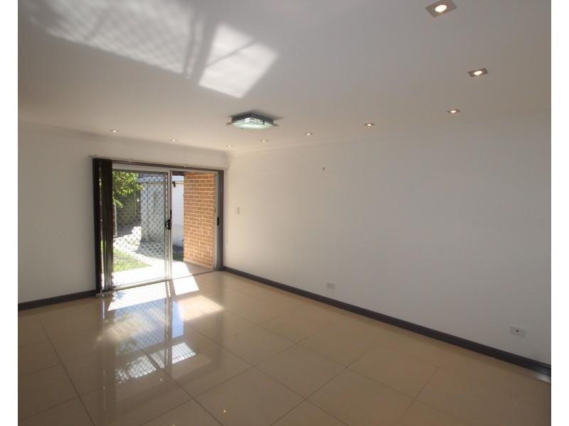 631 Polding Street, Bossley Park NSW 2176