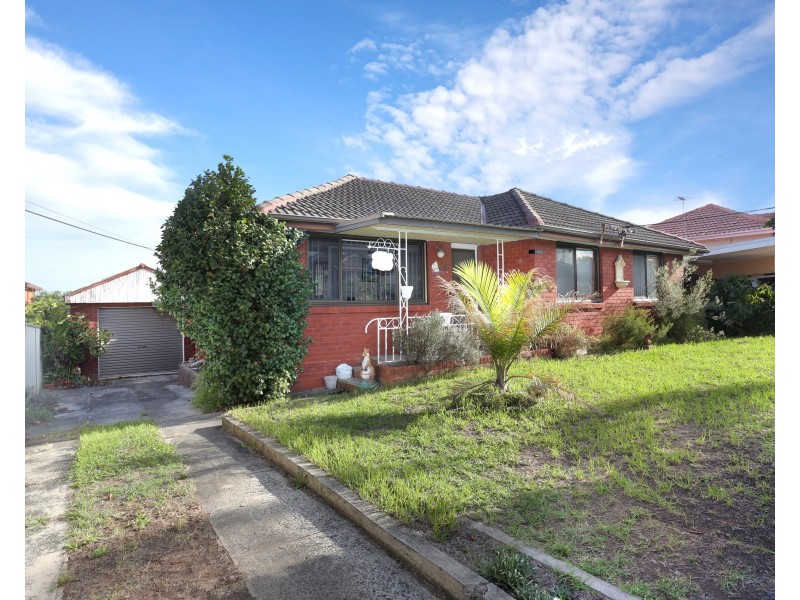 44 Garran Street, Fairfield West NSW 2165
