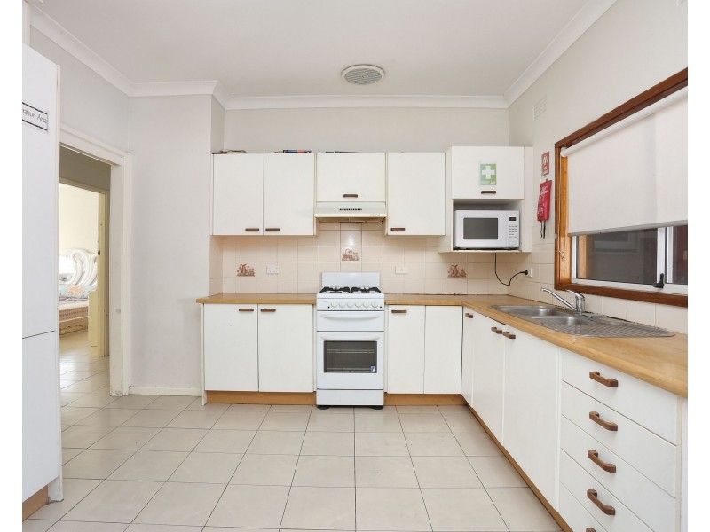 4 Thorney Road, Fairfield West NSW 2165