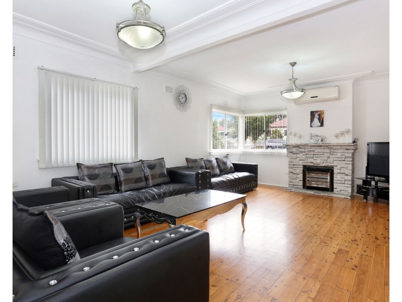 24 Eton Street, Fairfield NSW 2165