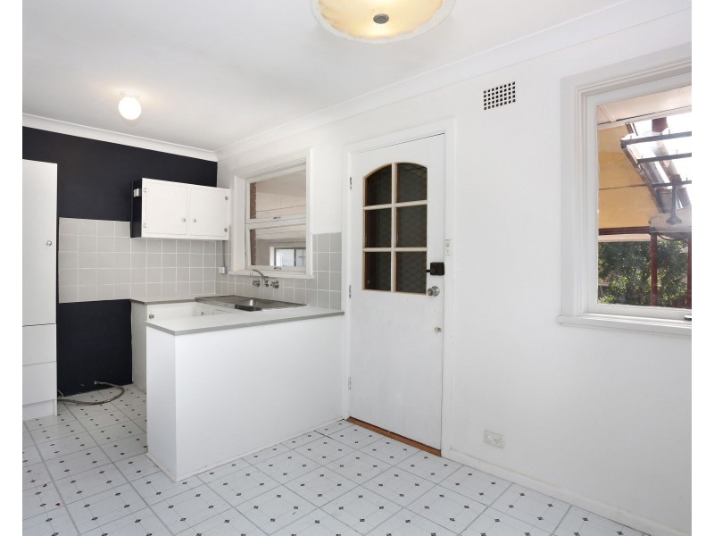 3 Jasmine Crescent, Cabramatta West NSW 2166