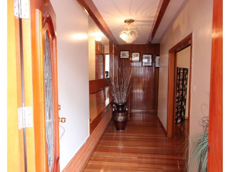 32 Lookout Drive, Mount Pritchard NSW 2170