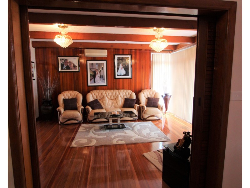 32 Lookout Drive, Mount Pritchard NSW 2170