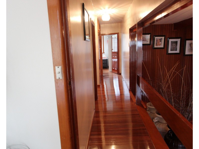 32 Lookout Drive, Mount Pritchard NSW 2170