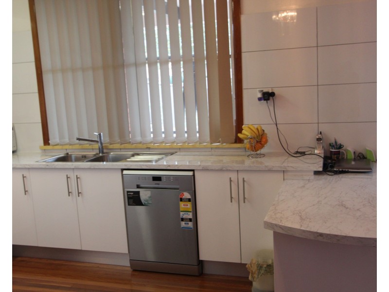 32 Lookout Drive, Mount Pritchard NSW 2170