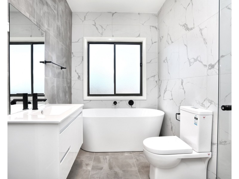 121 Stella Street, Fairfield Heights NSW 2165