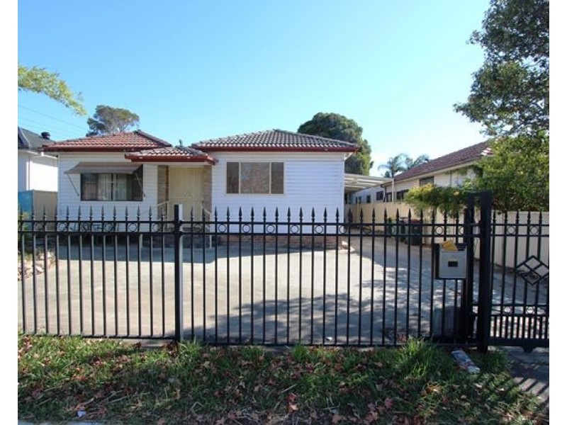 33 Ascot Street, Canley Heights NSW 2166