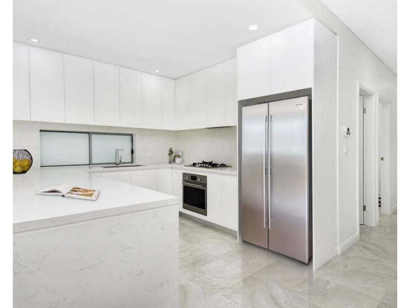 16A Foxlow Street, Canley Heights NSW 2166