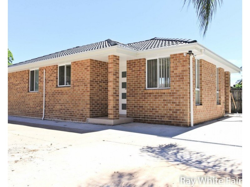 11a Comanche Road, Bossley Park NSW 2176
