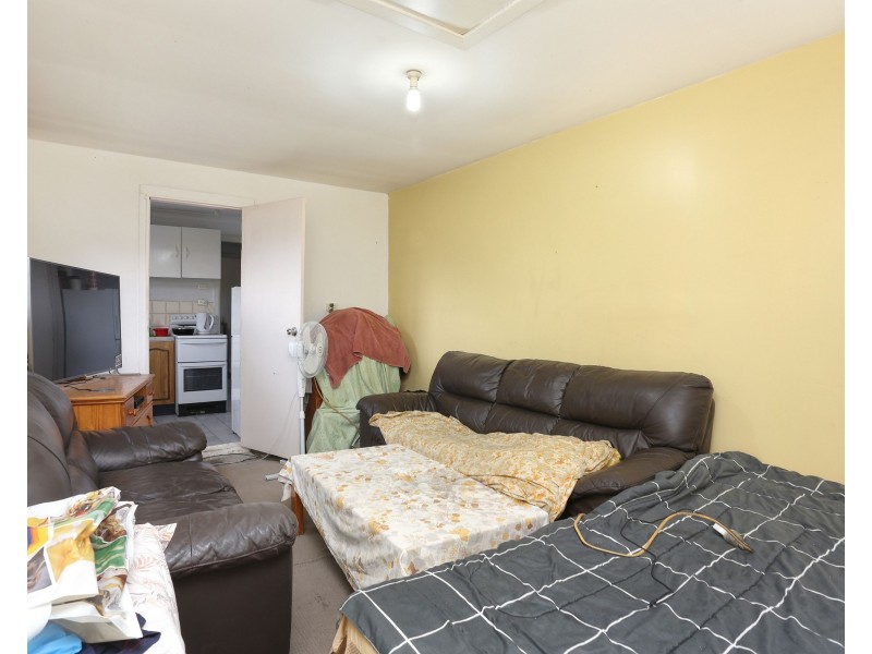 24 Eton Street, Fairfield NSW 2165