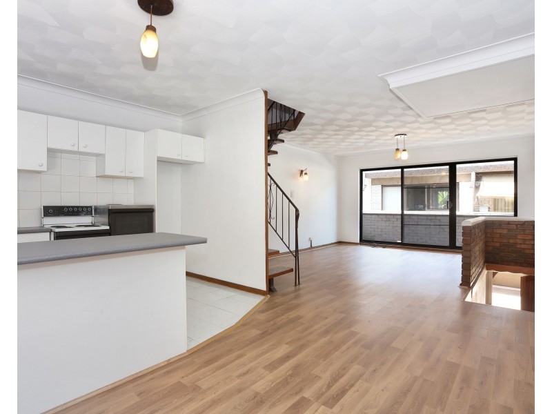 4/85 Smart Street, Fairfield NSW 2165