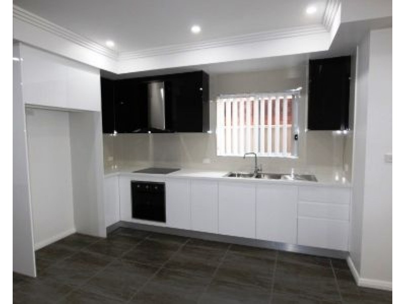 1/34 Tenella Street, Canley Heights NSW 2166