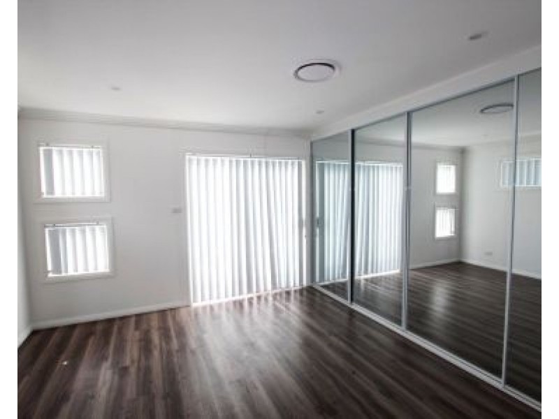 1/34 Tenella Street, Canley Heights NSW 2166