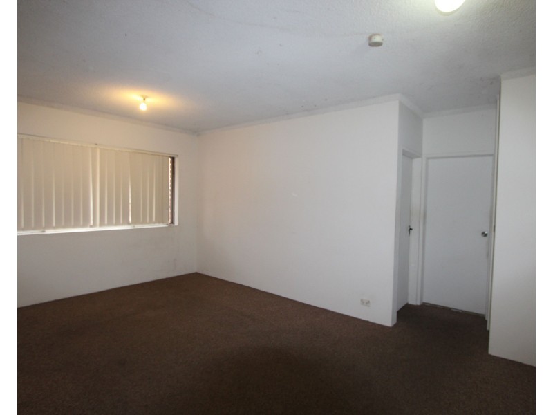 4/188 Sandal Crescent, Carramar NSW 2163