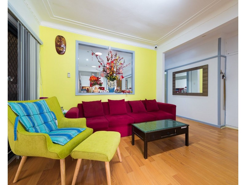 41 Quest Avenue, Carramar NSW 2163