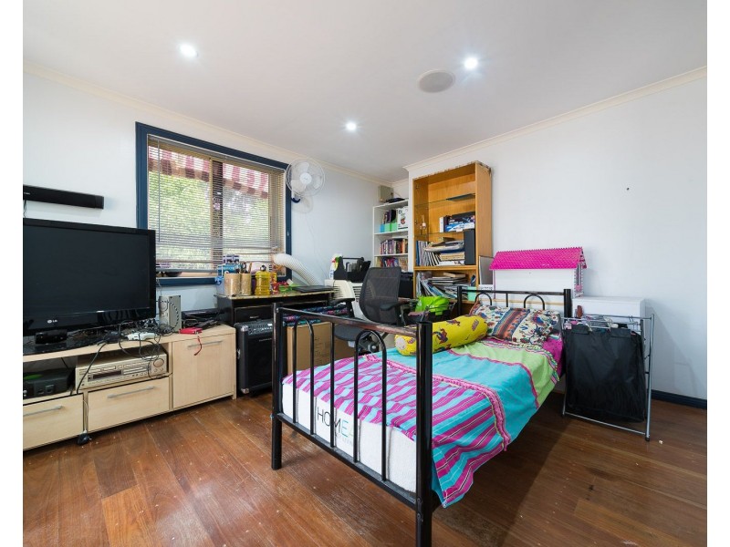 41 Quest Avenue, Carramar NSW 2163