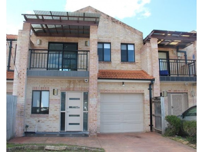 1A Foxlow Street, Canley Heights NSW 2166