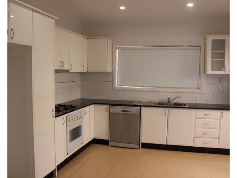 1A Foxlow Street, Canley Heights NSW 2166