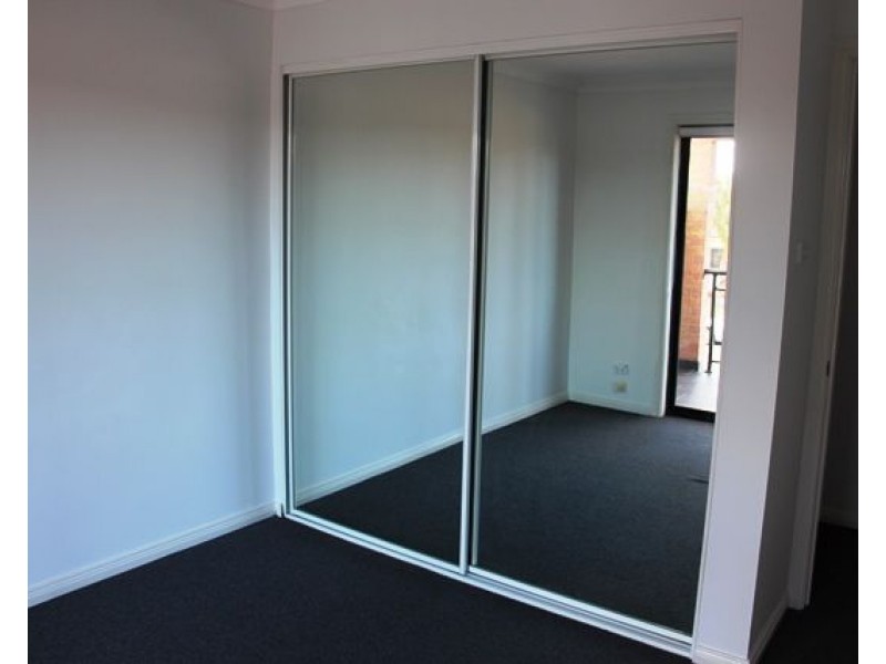 1A Foxlow Street, Canley Heights NSW 2166