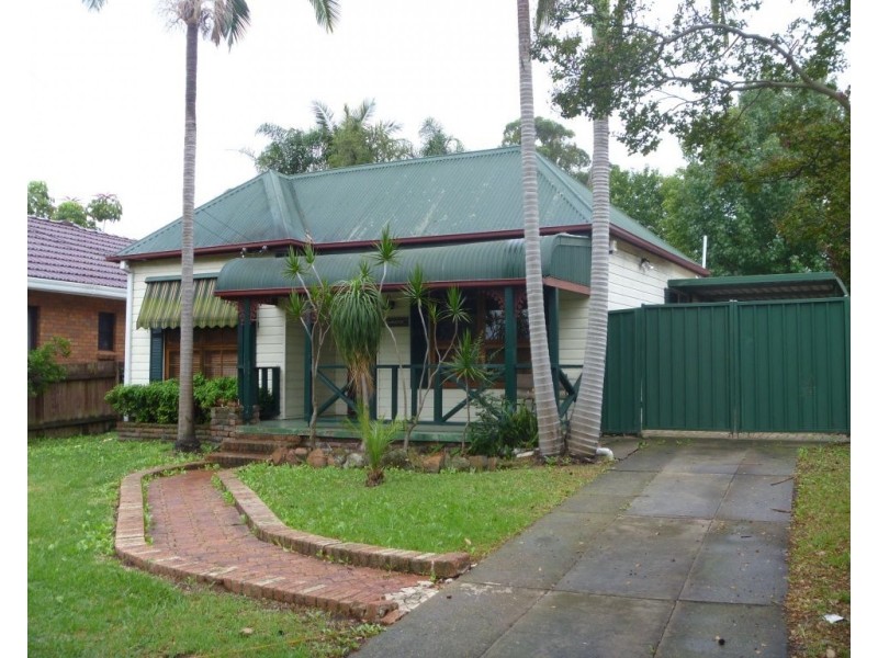 Fairfield West NSW 2165