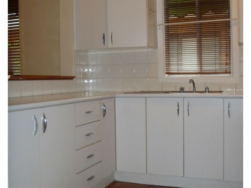 Fairfield West NSW 2165