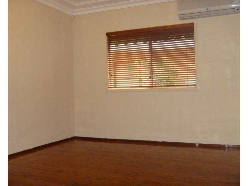 Fairfield West NSW 2165