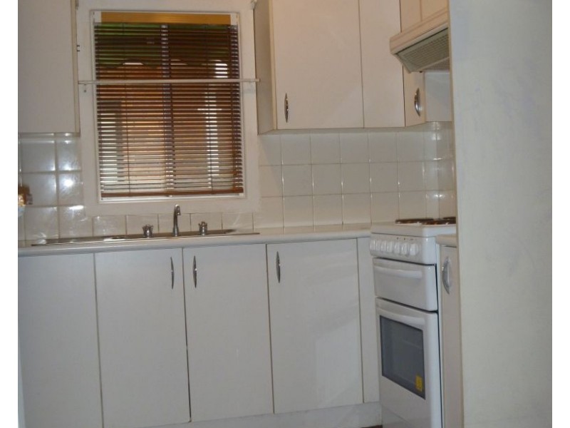 Fairfield West NSW 2165