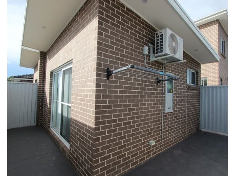 133a River Avenue, Fairfield East NSW 2165