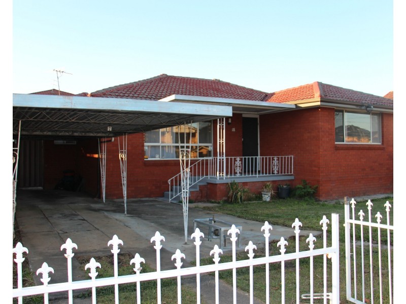 18 Dawson Street, Fairfield Heights NSW 2165