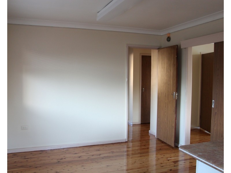 18 Dawson Street, Fairfield Heights NSW 2165