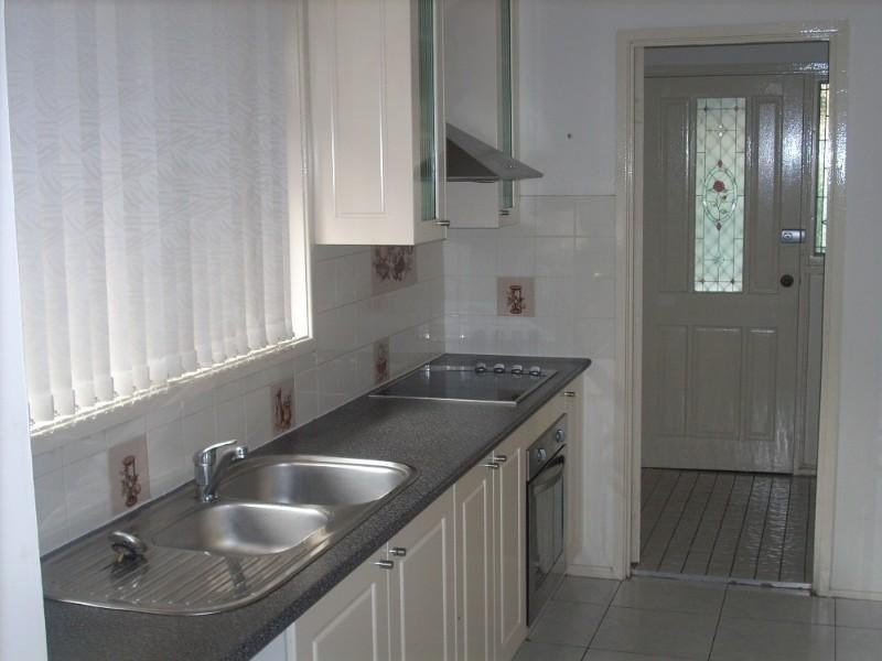 Edensor Park NSW 2176