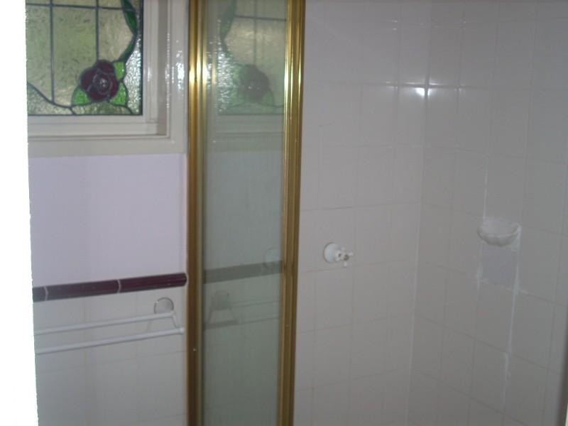 Edensor Park NSW 2176