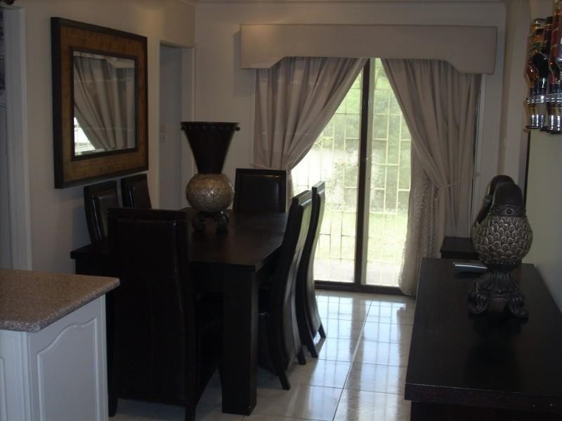 Edensor Park NSW 2176