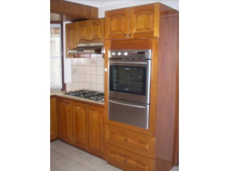 9 Nineveh Crescent, Greenfield Park NSW 2176