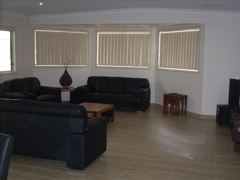 Fairfield West NSW 2165