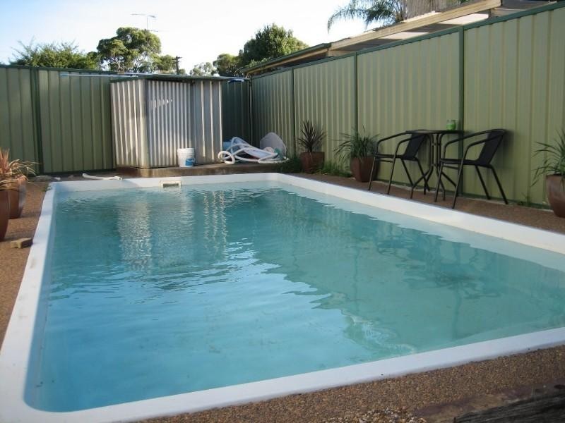 Fairfield West NSW 2165