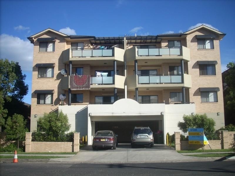 9/55-57 Harris Street, Fairfield NSW 2165