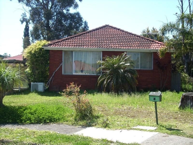 Fairfield West NSW 2165
