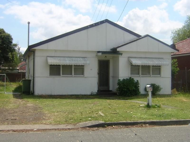 Fairfield West NSW 2165